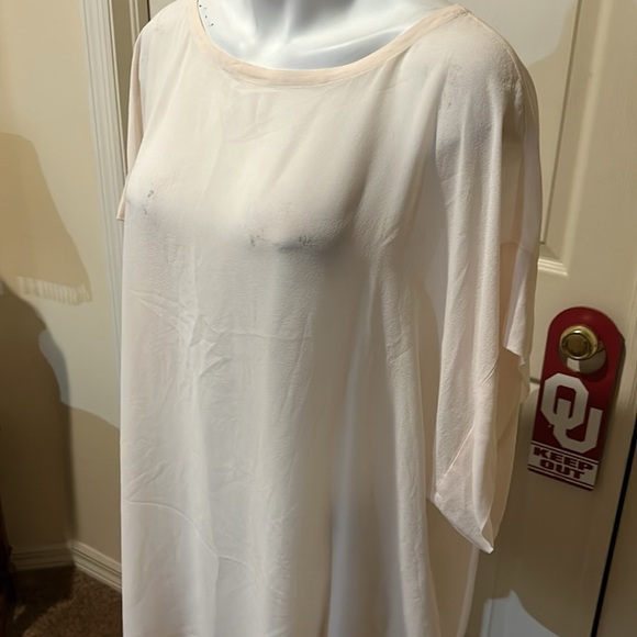 Eileen Fisher Sheer top. - Picture 3 of 9